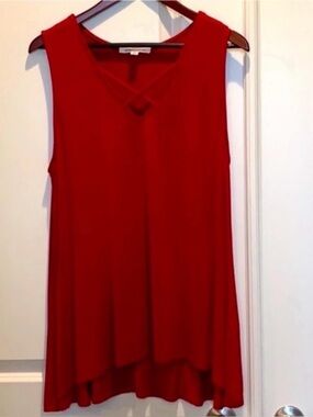 Karen Kane Ruby Red Sleeveless Size XL Blouse